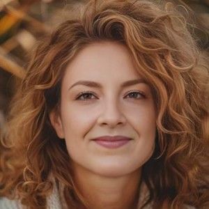 Meet your Posher, Lynn